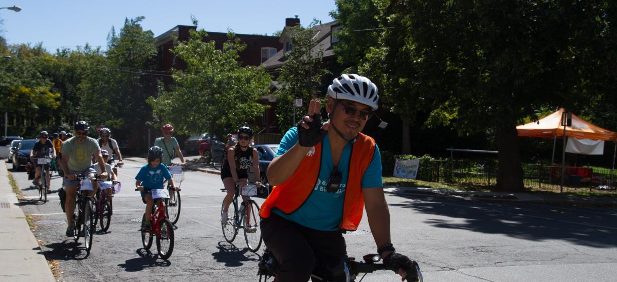 people riding their cycles in a group ride