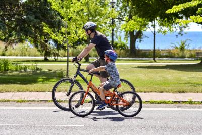 People riding their bikes on Lakeshore West 