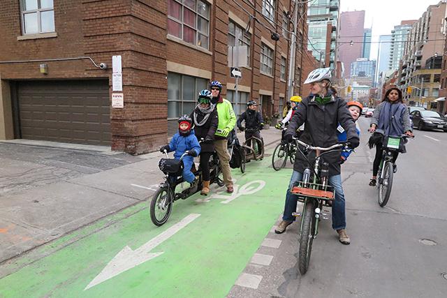 Cargo bike family at the Coldest Day Ride 2016